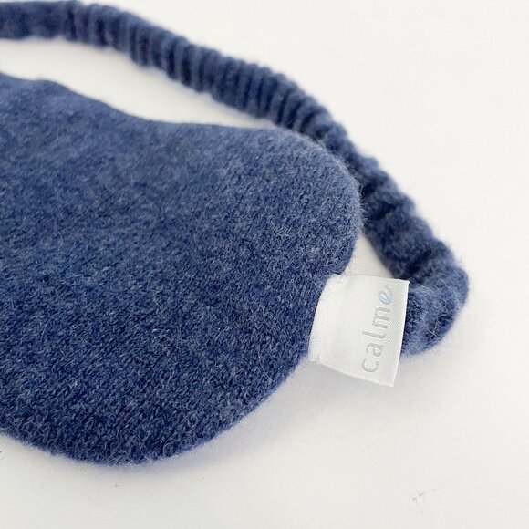 NWT Calme by Johnny Was 100% Cashmere & Silk Navy Sleeping Eye Mask - Picture 2 of 6